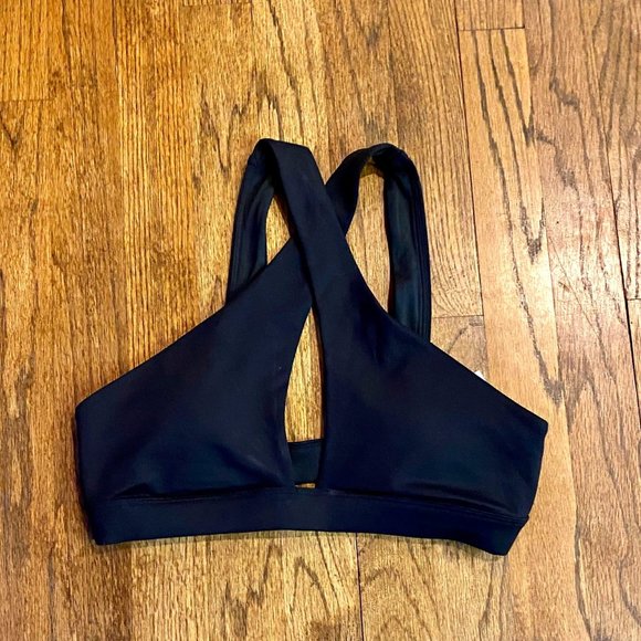ALO Yoga Intimates & Sleepwear Airbrush Destination Bra Poshmark
